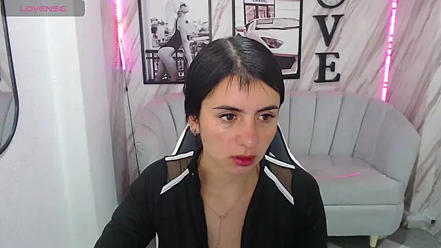 Snapshot of _samantha_b chatting on 03.01.25 samantha b online show from 03.01.25