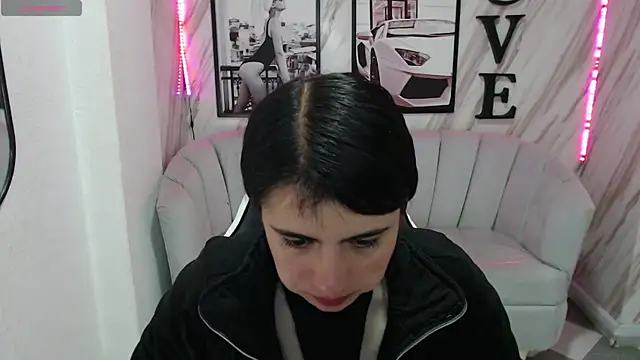 Snapshot of _samantha_b chatting on 03.14.25 samantha b online show from 03.14.25