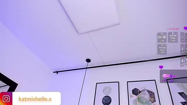  mishelle online show from 04.11.26