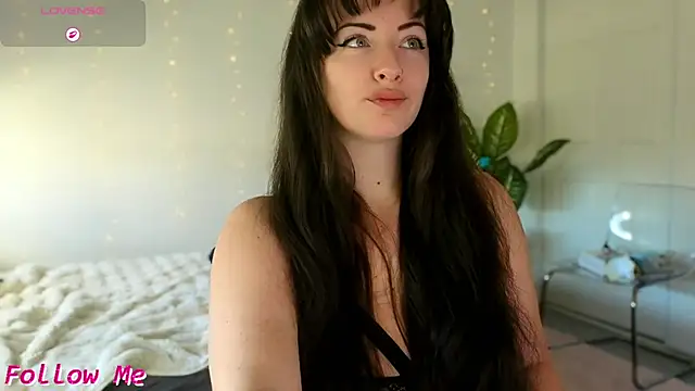 Snapshot of Sapphir3xoxo chatting on 02.02.26 Sapphir3xoxo online show from 02.02.26