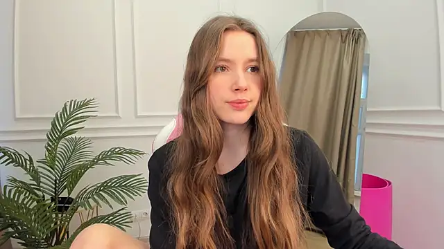 Snapshot of MaryannSoftt chatting on 03.15.25 MaryannSoftt online show from 03.15.25