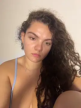 Snapshot of eva_y_marcelo chatting on 04.03.26 eva y marcelo online show from 04.03.26