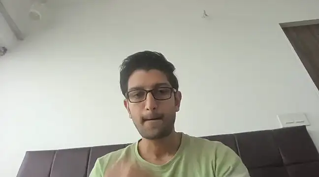 Snapshot of arjun_077 chatting on 12.20.24 arjun 077 online show from 12.20.24