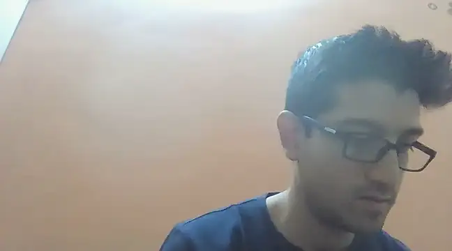 Snapshot of arjun_077 chatting on 02.18.25 arjun 077 online show from 02.18.25