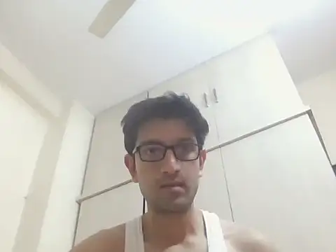 Snapshot of arjun_077 chatting on 12.19.25 arjun 077 online show from 12.19.25