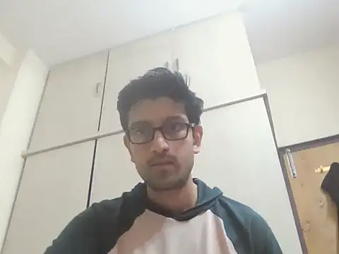 Snapshot of arjun_077 chatting on 12.22.25 arjun 077 online show from 12.22.25