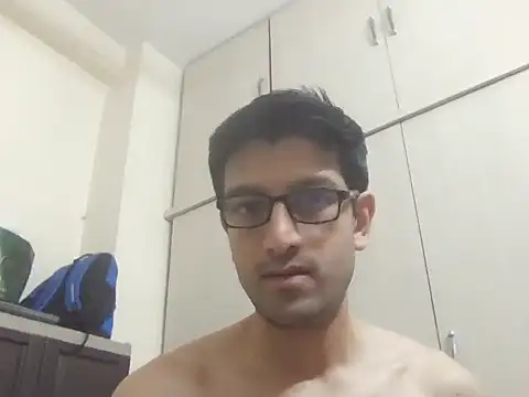 Snapshot of arjun_077 chatting on 04.11.26 arjun 077 online show from 04.11.26