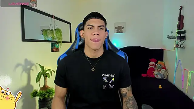 Damian latinxxx online show from 02.26.26