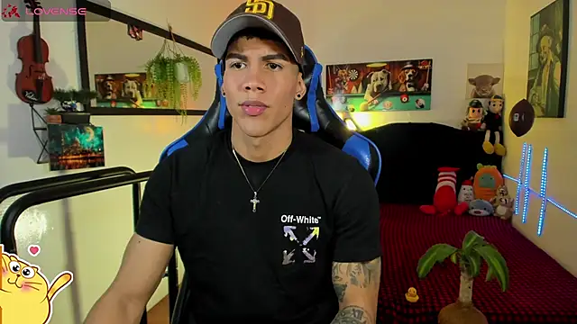 Damian latinxxx online show from 04.15.26