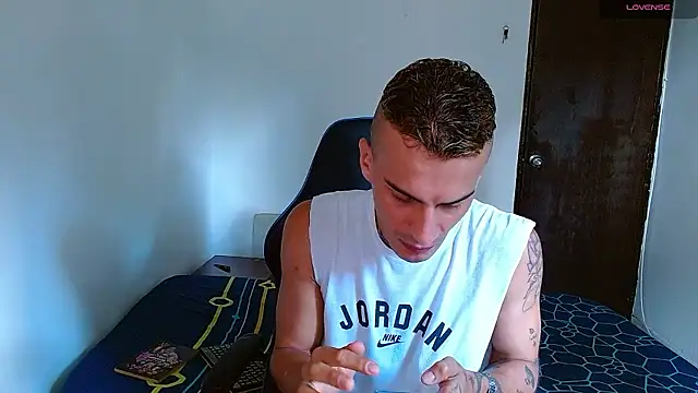 bray hotboy777 online show from 01.09.26