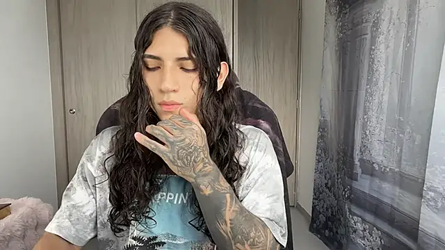 Snapshot of gabriel__manson chatting on 02.28.26 gabriel manson online show from 02.28.26