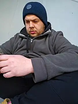 Snapshot of PupW0lfy chatting on 12.23.24 PupW0lfy online show from 12.23.24