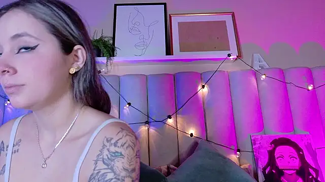 AmbarHills 1 online show from 02.01.26