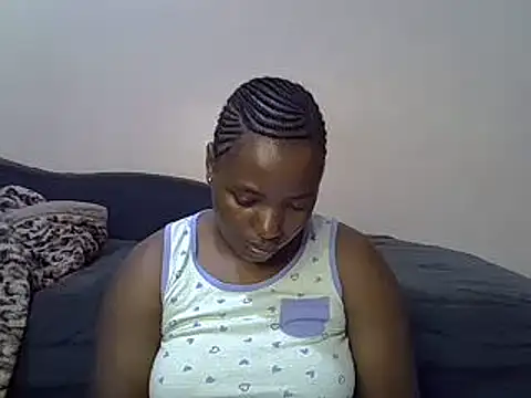 Snapshot of sweet_gal01 chatting on 02.28.25 sweet gal01 online show from 02.28.25