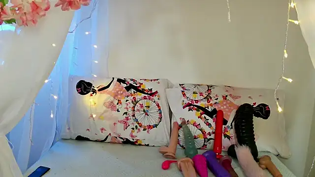 Snapshot of Ivanna_Bruner chatting on 02.16.25 Ivanna Bruner online show from 02.16.25