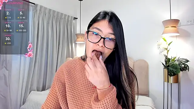 Snapshot of Abella_ruiz chatting on 02.03.25 Abella ruiz online show from 02.03.25