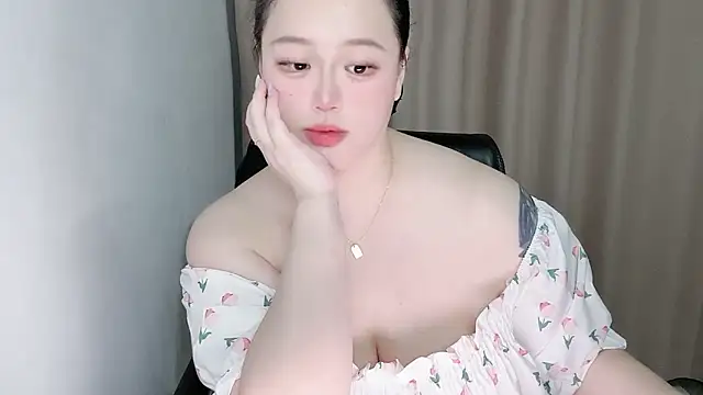 Snapshot of 520-vivo chatting on 04.25.26 520-vivo online show from 04.25.26