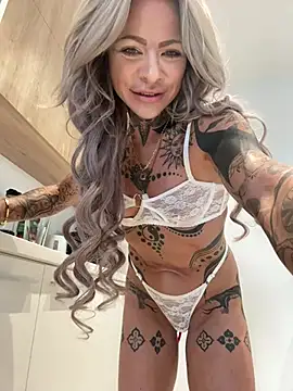Divina X  online show from 07.03.26