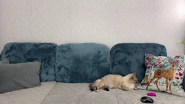 Snapshot of Victoria1Love chatting on 03.10.25 Victoria1Love online show from 03.10.25