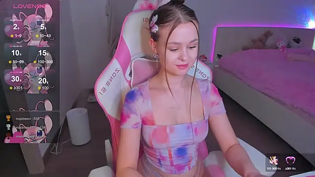 Snapshot of molly_murrrr chatting on 02.28.25 molly murrrr online show from 02.28.25