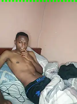 Snapshot of fireboyafrica chatting on 02.15.25 fireboyafrica online show from 02.15.25