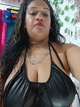 Snapshot of Michelle_Brito1 chatting on 05.16.26 Michelle Brito1 online show from 05.16.26