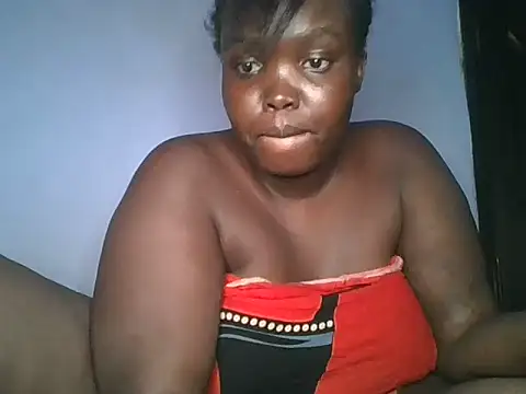 Snapshot of beauty-me_ chatting on 09.27.25 beauty-me online show from 09.27.25