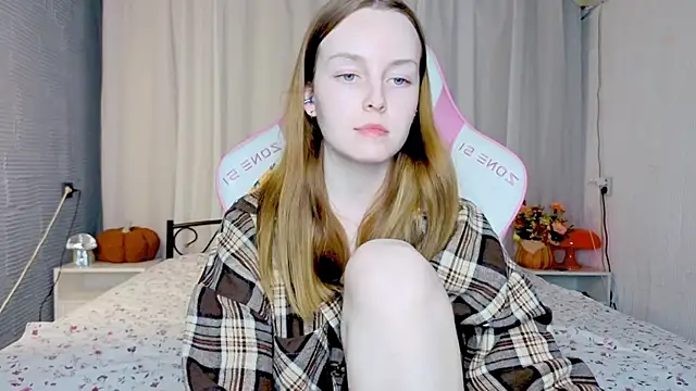 Wild  flowers online show from 10.29.25