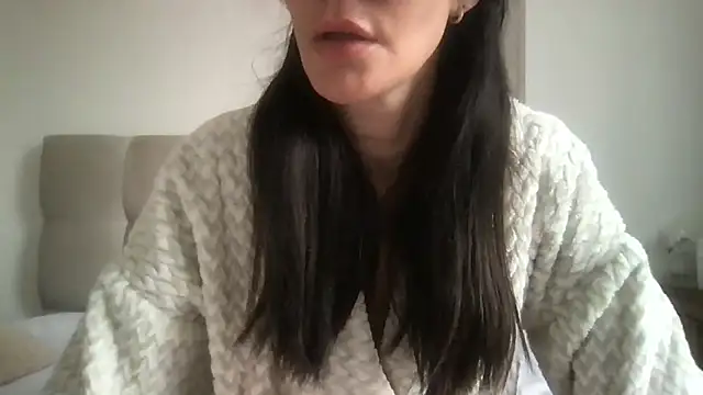 paolajonez online show from 02.02.26