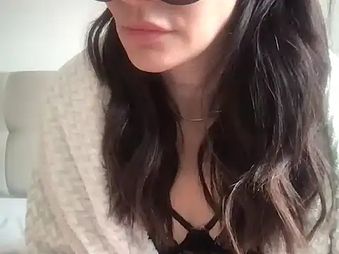 paolajonez online show from 05.09.26