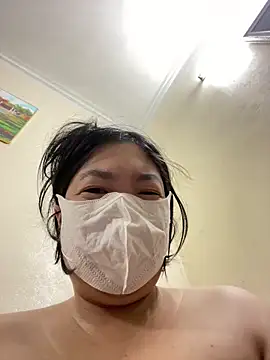 Snapshot of Hachi_Sweetbabie_ chatting on 04.18.26 Hachi Sweetbabie online show from 04.18.26
