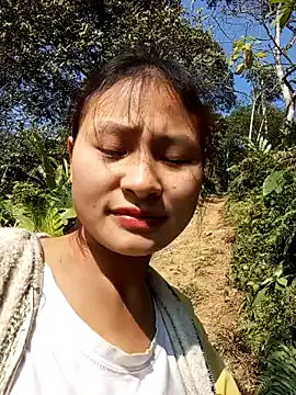 trieungoclnt online show from 01.13.25