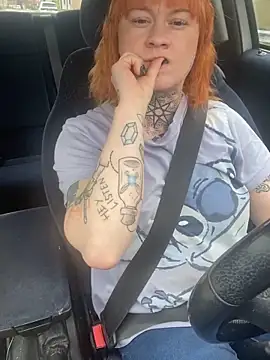 poussichienne online show from 03.10.26