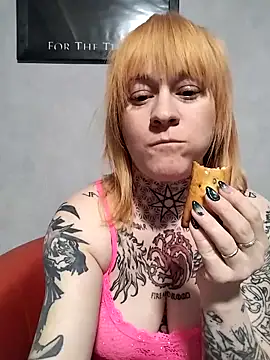 poussichienne online show from 04.04.26