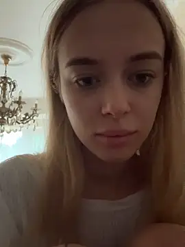 Snapshot of enjoy_my_beauty chatting on 06.14.26 enjoy my beauty online show from 06.14.26