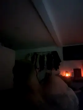 Hunnyhunty420 online show from 04.24.26