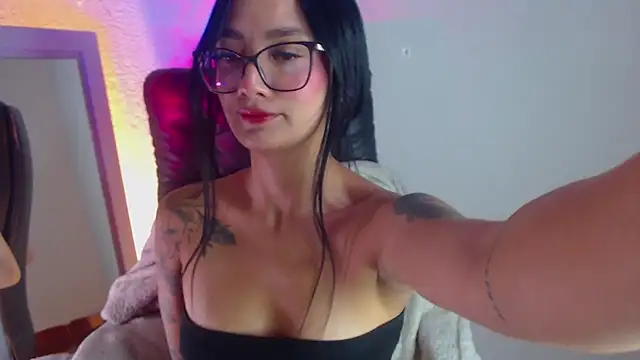 mariiana-diaz online show from 05.20.26