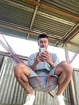 Snapshot of Kevin_Torres chatting on 01.07.25 Kevin Torres online show from 01.07.25