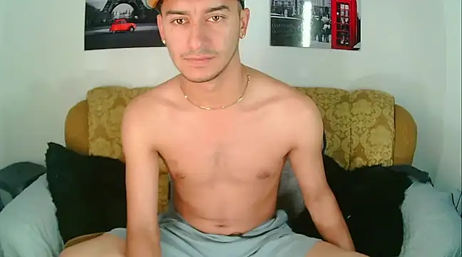 Snapshot of Kevin_Torres chatting on 01.18.25 Kevin Torres online show from 01.18.25