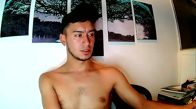 Snapshot of Kevin_Torres chatting on 02.25.25 Kevin Torres online show from 02.25.25