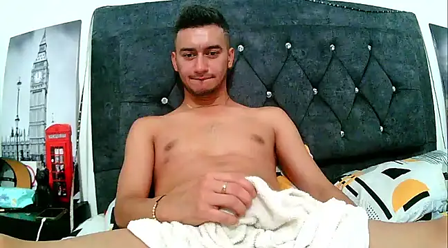 Snapshot of Kevin_Torres chatting on 03.16.25 Kevin Torres online show from 03.16.25