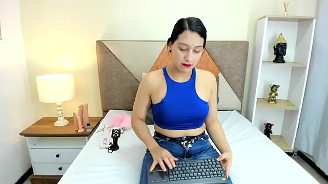 JennaCollins149 online show from 12.23.24