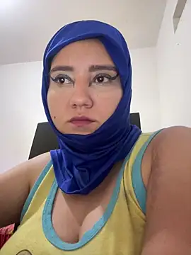 hannahayat online show from 06.05.26