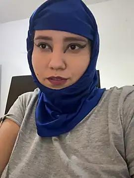 hannahayat online show from 07.04.26
