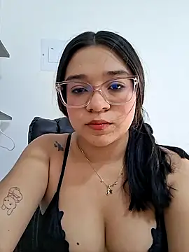 -VICKKY online show from 04.06.26