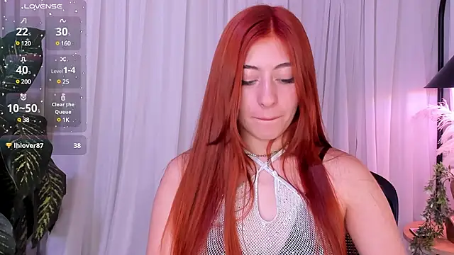 Snapshot of tiffany_becker chatting on 02.27.25 tiffany becker online show from 02.27.25