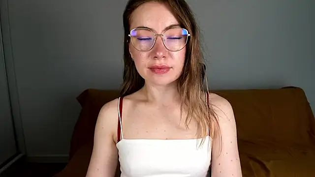 Mia Tasty online show from 07.11.26