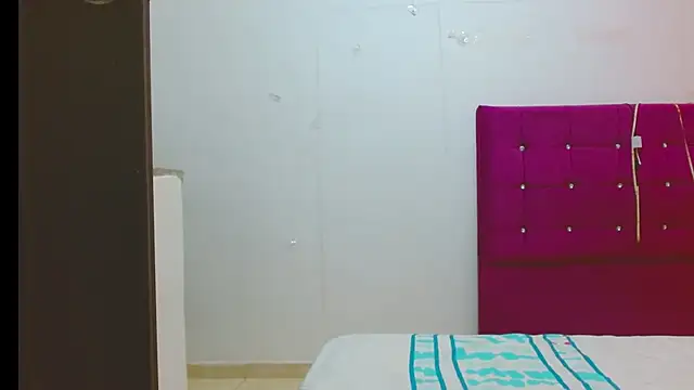 chantalsemenova1 online show from 09.19.25