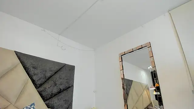 Snapshot of BonnieCute_ chatting on 02.06.26 BonnieCute online show from 02.06.26