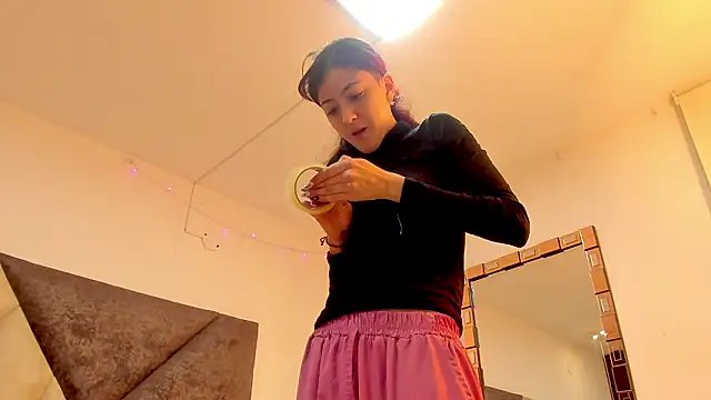 Snapshot of BonnieCute_ chatting on 02.20.26 BonnieCute online show from 02.20.26